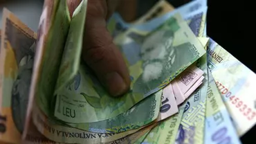 Veste bună înainte de sărbători pentru pensionari! Ei își vor primi banii mai devreme
