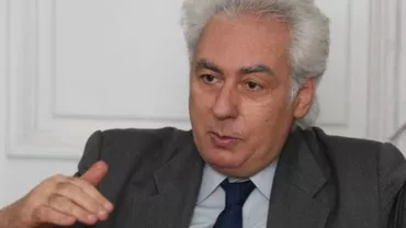 Va mai fi limba română peste o sută cincizeci de ani? Lucian Boia: România se înfăţişează "ca şi" o ţară europeană. Când va fi oare nu numai "ca şi", ci chiar europeană, cu adevărat?