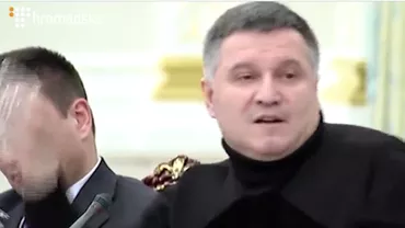 Ucraina: Ministrul de Interne i-a aruncat un pahar cu apă în față lui Saakașvili, guvernatorul regiunii Odesa (VIDEO)
