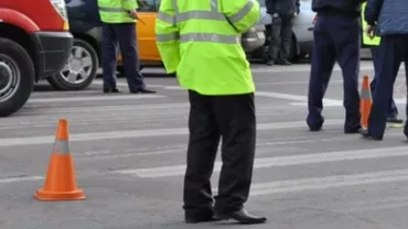 Cluj: Un tânăr de 19 ani a pierdut controlul volanului și a lovit 9 mașini parcate pe marginea drumului