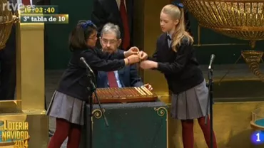 O româncă de 12 ani a extras biletul câştigător la loteria de Crăciun din Spania: Marele premiu de 4 milioane de euro merge într-o localitate cu 11.000 de români