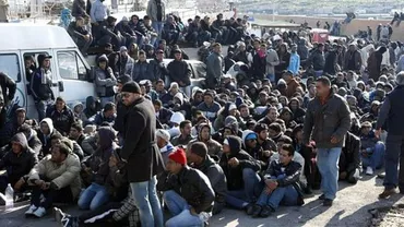Premierul ceh condamnă politicile lui Merkel în privința crizei migranților