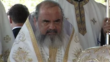 Prefericitul Daniel, despre Crăciun: Nașterea Domnului ne arată cât de mult prețuiește Dumnezeu copiii