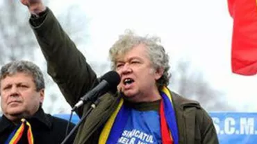 Protest în fața Guvernului: Câteva sute de militari își cer drepturile privind legea pensiilor, dar și cel de-al 13-lea salariu