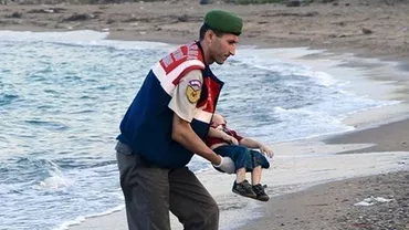 Mesaj emoționant de Sărbători transmis de tatăl copilului de 3 ani care și-a pierdut viața în timp ce traversa Marea Mediterană cu familia (VIDEO)