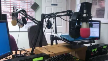 S-a deschis Radio Cernăuți, singurul post din Ucraina care emite 24 de ore din 24 în limba română