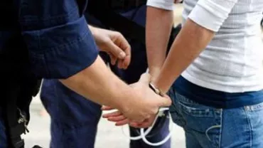 Călăraşi: Un tânăr a fost reținut, după ce a agresat un poliţist ce intervenise la un scandal
