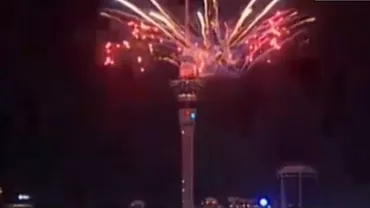 Noua Zeelandă a intrat în 2016: Primele secunde din noul an au fost marcate de un spectaculos foc de artificii (VIDEO)