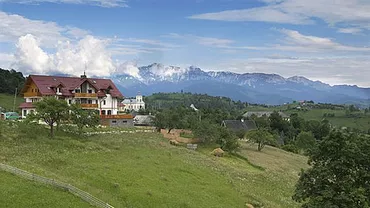 Brașov: Satul Măgura, în atenția jurnaliștilor de la Financial Times