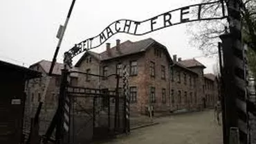 Lagărul de la Auschwitz, număr record de vizitatori în anul 2015