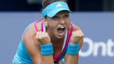 Simona Halep, în semifinalele turneului WTA de la Sydney. Românca a învins-o pe Karolina Pliscuva