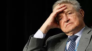 Rusia: Peste 50 de cărți publicate cu sprijinul Fundației Soros, arse în curtea unui liceu
