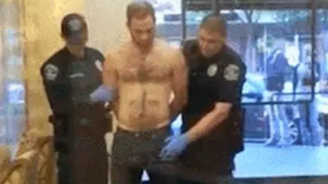 Un polițist a confundat organul genital al unui bărbat cu un pistol! (VIDEO)