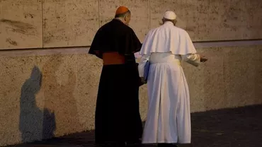 Cardinalul Parolin spune că una din bucuriile Papei Francisc sunt călătoriile în interes de serviciu