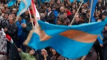 Harghita: Zeci de persoane au manifestat la Gheorgheni în favoarea statului de drept