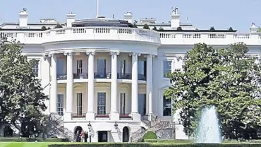 Obama și Sanders, candidatul democrat la președinție, întâlnire la Casa Albă