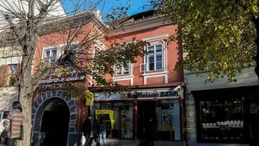 Sibiu: Doi turiști au fost duși la sediul poliției după ce au făcut poze vilei lui Iohannis