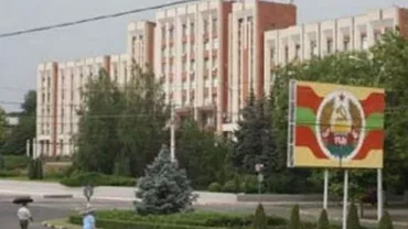 Regimul separatist de la Tiraspol: Autorităţile moldovene le cer transnistrenilor care au paşapoarte ruse şi ucrainene să prezinte documente de călătorie moldovene sau permise de rezidenţă