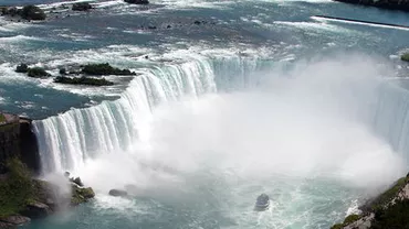 Cascada Niagara ar putea fi în curând de nerecunoscut: Autoritățile din statul New York ar putea seca râul Niagara pentru a începe lucrările de refacere a două poduri