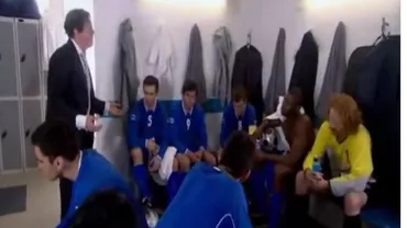 Câte limbi străine îi trebuie unui antrenor de fotbal din Premier League pentru a comunica cu jucătorii săi? 11 + rezerve (VIDEO)