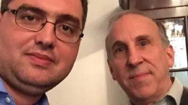 Republica Moldova: Președintele „Partidului Nostru” a primit un disk de karaoke de la ambasadorul american, după ce a zis că va face din Ambasada SUA un club karaoke (FOTO)