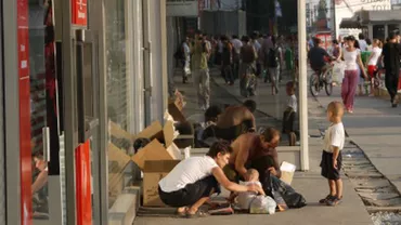 Gest impresionant al unor oameni de afaceri din Baia Mare: Peste 50 de oameni nevoiași beneficiază zilnic de o masă caldă gătită de cei înstăriți