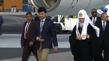 Întâlnire istorică între Papa Francisc și Patriarhul Chiril. Prima întrevedere dintre un suveran pontif și un patriarh rus (VIDEO)