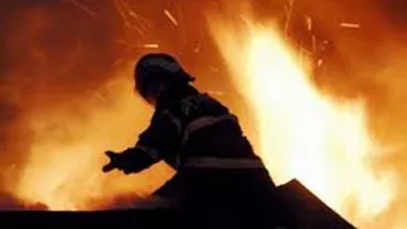 Un român a murit în Italia după ce mașina în care se afla a luat foc