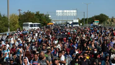 Bulgaria: Parlamentul a autorizat desfășurarea armatei la frontiera cu Turcia pentru a face față fluxului de imigranți