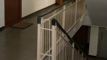 București: Supraviețuire miraculoasă pentru un copil de 11 luni, după ce a căzut de la etajul 9 și nu a pățit nimic