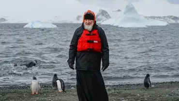 Patriarhul Kiril, vizită la pinguinii de la Polul Sud (VIDEO)