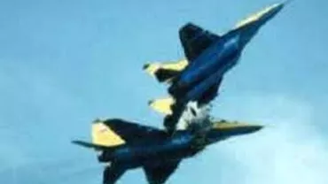 "Aripa dreaptă se dezmembrase parţial şi coada unui alt avion era ruptă": Două avioane s-au ciocnit la sol pe aeroportul din Detroit (VIDEO)