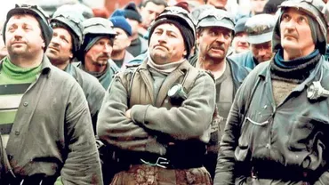 Minerii de la Vulcan solidarizează cu ortacii de la Lonea: Aproximativ 300 de mineri protestează blocați în subteran în Hunedoara