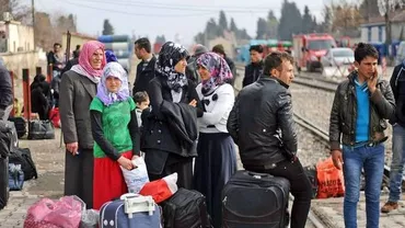 Secretarul general al NATO: Imigranţii clandestini interceptaţi în Marea Egee vor fi deportaţi în Turcia