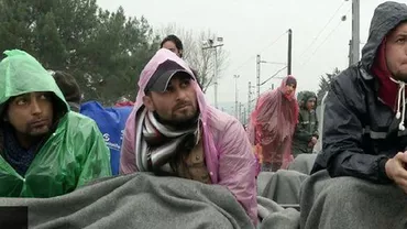 Tensiuni între statele membre UE pe tema imigranților: Grecia îşi recheamă ambasadorul din Austria