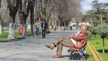 Luna martie vine cu ploi abundente în cea mai mare parte a ţării: În aprilie s-ar putea înregistra chiar și 30 de grade Celsius (VIDEO)