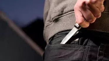 Caz șocant în Craiova: O vânzătoare a fost înjunghiată pentru o pâine