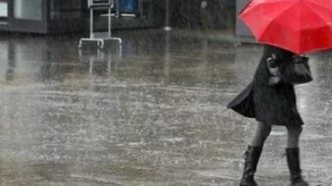 Informare de ploi și intensificări ale vântului, până pe 8 martie (VIDEO)