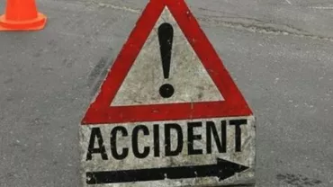 Brașov: Opt persoane au fost rănite într-un accident cu un microbuz pe DN11