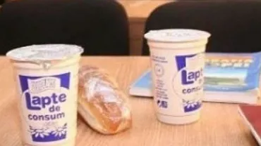 Câmpulung Muscel: Opt copii cu toxiinfecție alimentară au ajuns la spital după ce au băut laptele primit de la școală