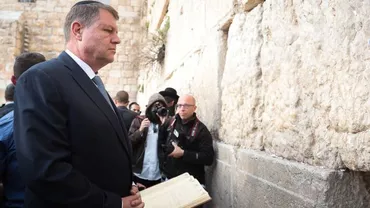 Klaus Iohannis, vizită de stat în Israel: Președintele a mers la Zidul Plângerii (FOTO)