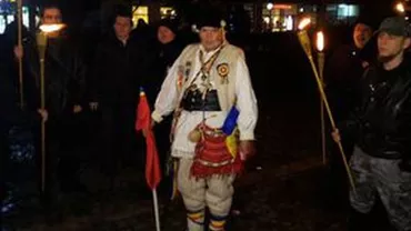 Cluj: Peste 100 de oameni au luat parte la Marșul Memorial Avram Iancu pentru a trage un semnal de alarmă împotriva migranților islamiști în România