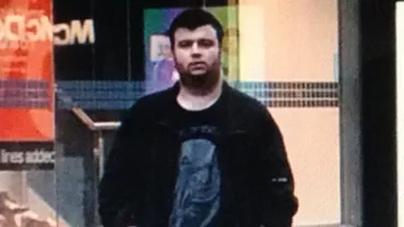 Unul dintre cei mai căutaţi hackeri din lume şi-a dezvăluit identitatea. Este român (FOTO)