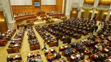 Proiectul de lege care simplifică procedura adopției și oferă un concediu de maximum un an pentru acomodarea între părinte și copil, adoptat de Camera Deputaților