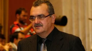 Miron Mitrea, fostul ministru al transporturilor, rămâne după gratii. Cărțile scrise în închisoare de acesta au fost respinse de către instanță (VIDEO)