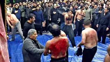 Ritual musulman, interzis în Londra: Mai mulți bărbați se torturează cu bice și lame curbate într-o moschee (FOTO)