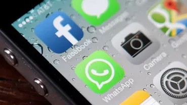 Facebook și WhatsApp nu vor mai fi disponibile pentru noul sistem de operare BlackBerry 10