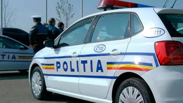 Amatoare de senzații tari la 14 ani. O fată din Argeș s-a răsturnat cu mașina după ce a condus cu viteză excesivă