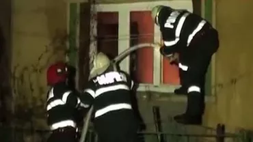 O locuință a fost făcută scrum după un incendiu de proporții în județul Cluj
