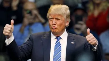 SUA: Sute de femei s-au fotografiat în ipostaze sexy pentru Donald Trump (VIDEO)